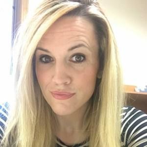 Meet your Posher, Loralee